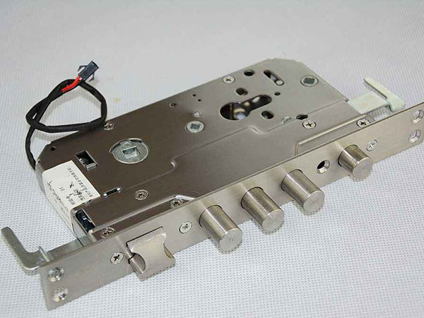 孙吴24小时上门开锁公司