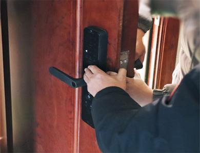 孙吴24小时上门开锁公司